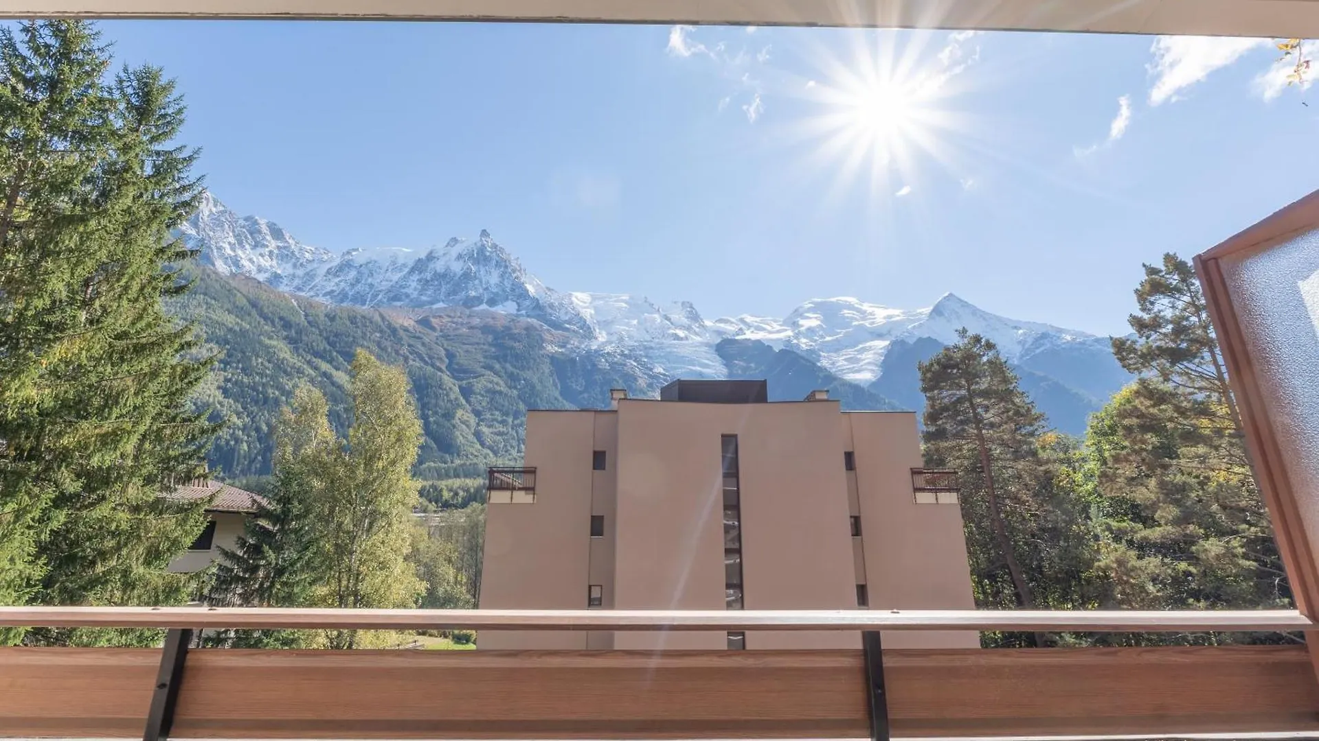 Apartment Appartement Lumineux A Chamonix Avec Vue Imprenable Sur Mont Blanc Et Parking France